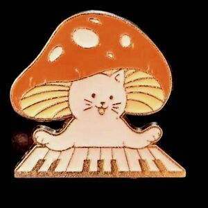 Mushroom kitty playing the piano enamel pin‎
